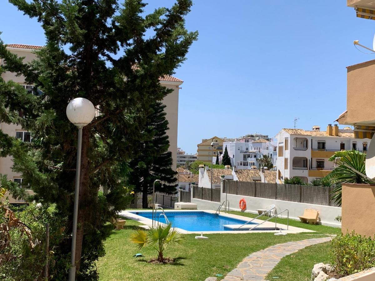 Апартаменти Tulipanes Benalmadena - Parking Privado Екстер'єр фото